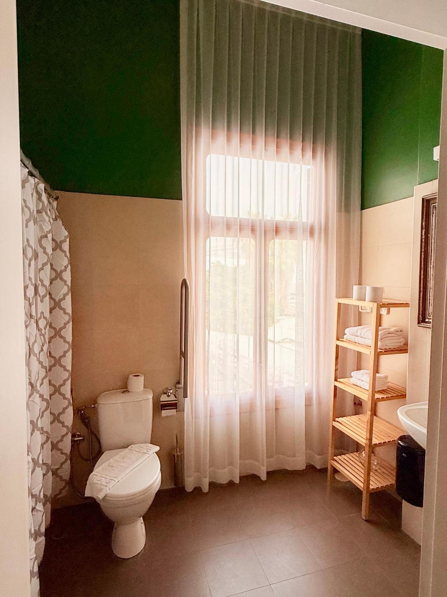 INTA Hotel Tel Aviv Buitenkant foto
