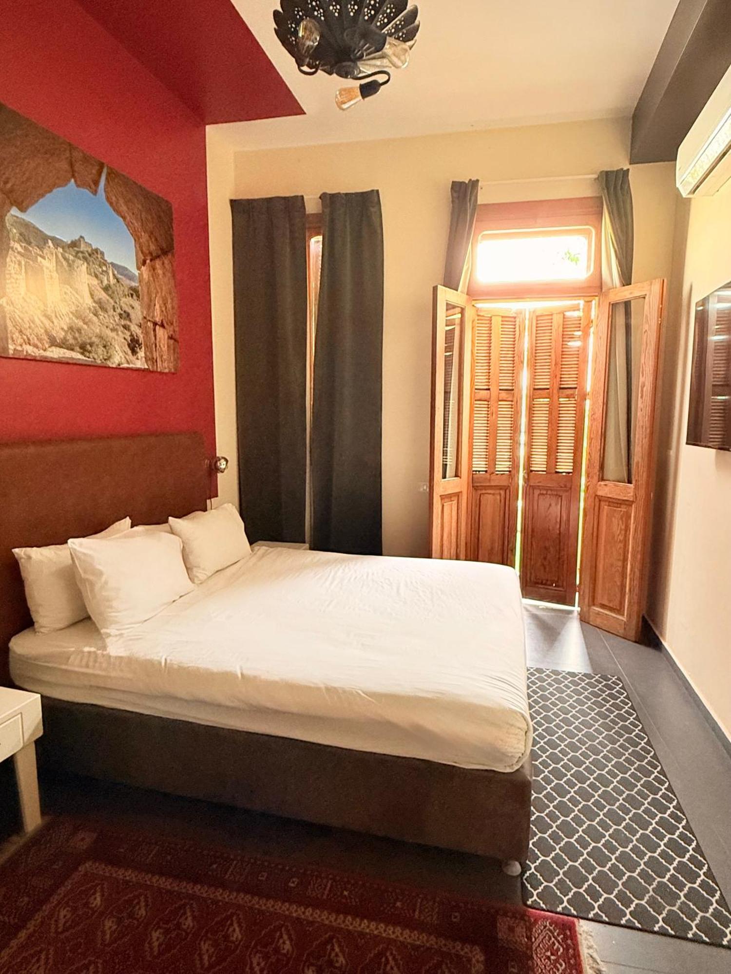 INTA Hotel Tel Aviv Buitenkant foto